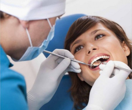 Những lưu ý khi cấy răng với implant