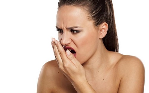 Răng sứ gây hôi miệng - Nguyên nhân chính do đâu?