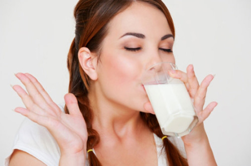 Nhổ răng khôn uống sữa đậu nành - Vì sao? 2